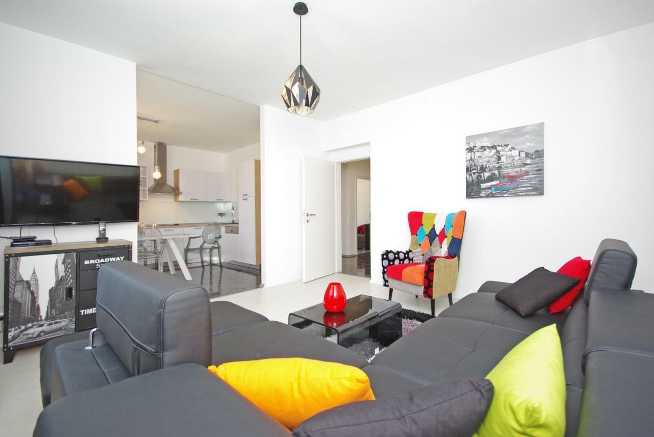 "Nm" Luxury Apartments Сплит Екстериор снимка