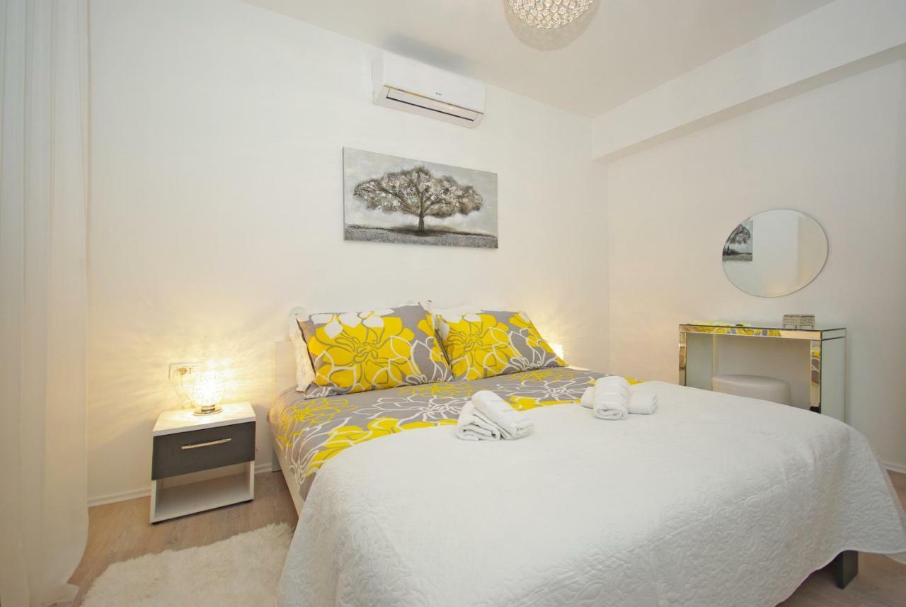 "Nm" Luxury Apartments Сплит Екстериор снимка