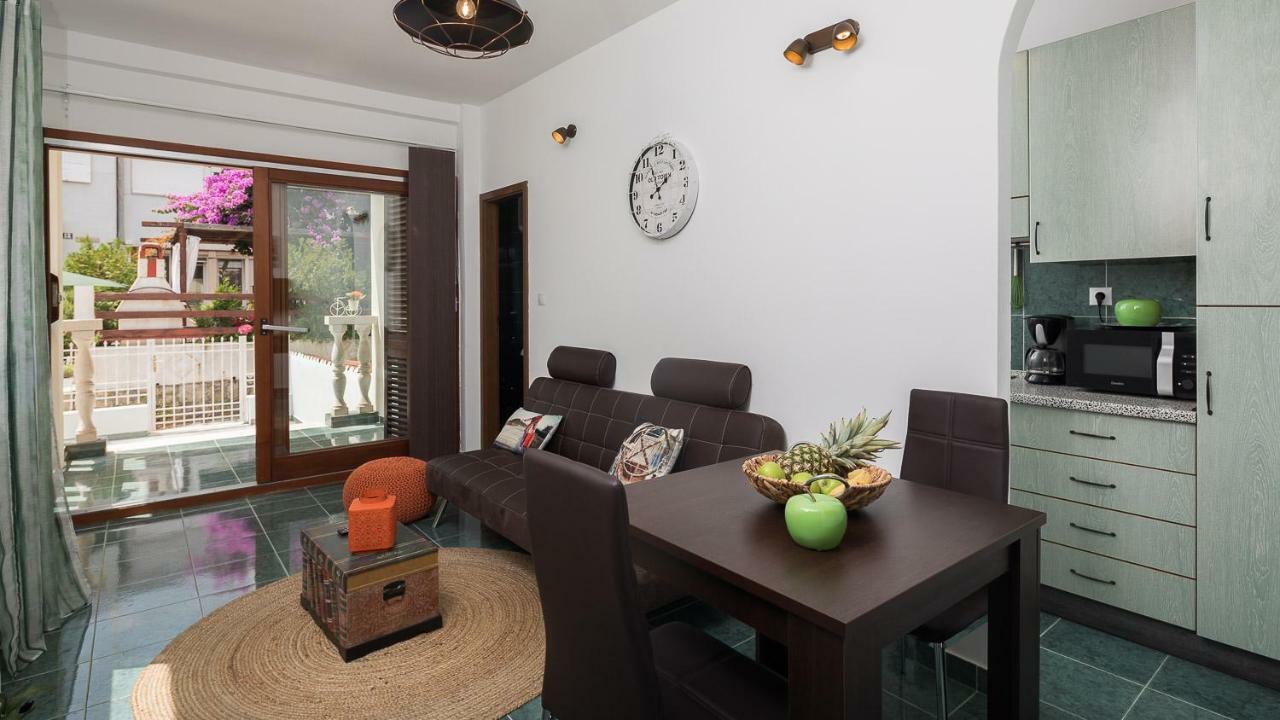 "Nm" Luxury Apartments Сплит Екстериор снимка